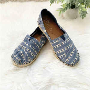 Toms Geometric Pattern Canvas Shoes Slip On 4Y